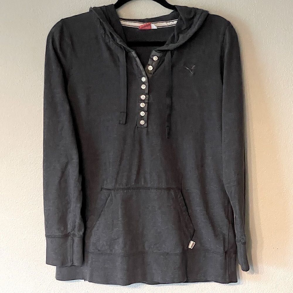 PUMA Women’s Gray Long Sleeve Button Neck Hoodie. Size Large.